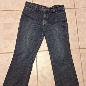 q Levi's Blue Bootcut Leg Jeans Classic Denim Slimming Size 16P